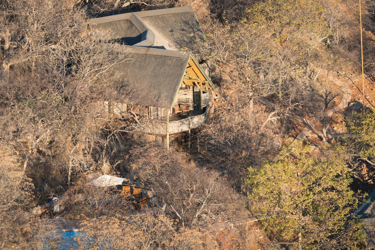 Ongava Lodge Okaukuejo Exterior photo
